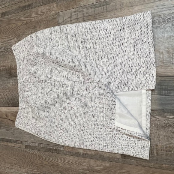 Ann Taylor Factory Tweed Pencil Skirt Black White Size 2 - Picture 4 of 7